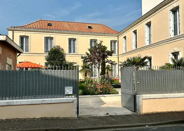 Nouvelle Vague 3* Fouras